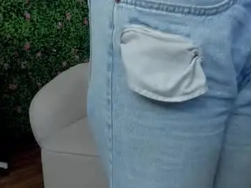 Chaturbate Watch Live Sex Cams of zoe_wattson