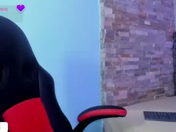 Chaturbate Live Sex Cam of briana_z