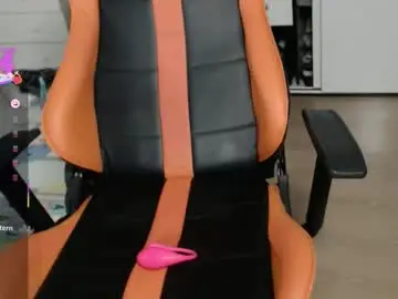 Chaturbate Watch Live Sex Cams of crystalyss