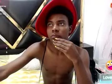 Chaturbate Best live sex cam show of noahjhonson69