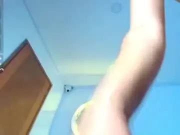 Chaturbate Live Sex Cam of shanell__hott