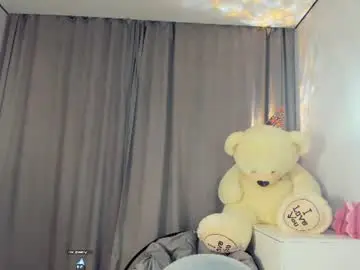 Chaturbate Live Sex Cam of bellidream