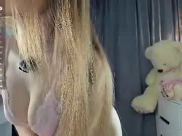 Chaturbate Adult Video Chat of bellidream