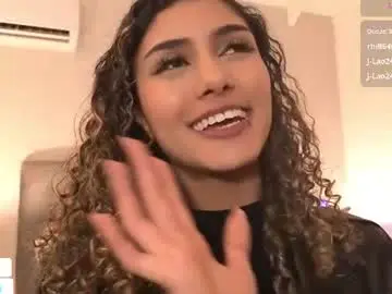 Chaturbate Free Porn Cam of daddysgirrl1_