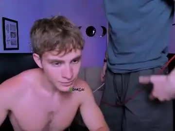 Chaturbate Live Sex Cam of kevin_nix_