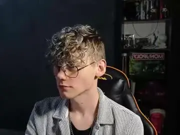 Chaturbate Sex Cam of kirill_20_cm