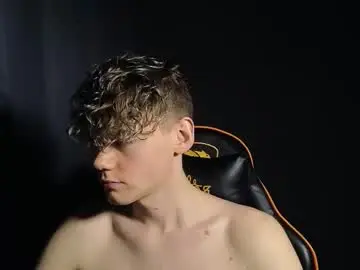 Chaturbate Free Porn Cam of kirill_20_cm