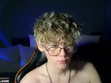 Chaturbate Adult Webcam of kirill_20_cm