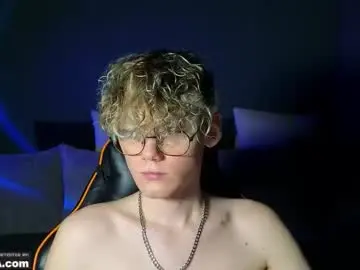 Chaturbate Best Webcam of kirill_20_cm