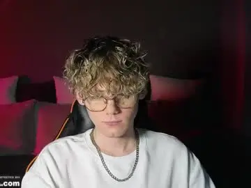 Chaturbate Adult Webcam of kirill_20_cm