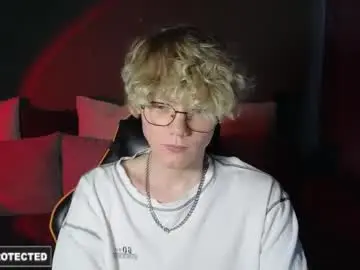 Chaturbate Private Sex Chat of kirill_20_cm