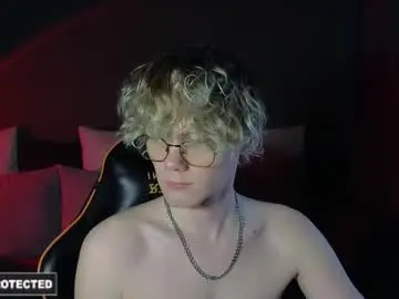 Chaturbate Watch Live Sex Cams of kirill_20_cm