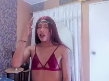 Chaturbate Adult Video Chat of july_quinzel