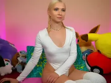 Chaturbate Adult Webcam of lillyocean06