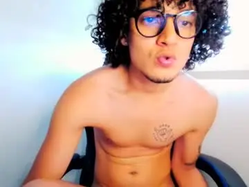 Chaturbate Sex Chat of maximiliano_pulse