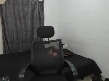 Chaturbate Free Porn Cam of santiceballo