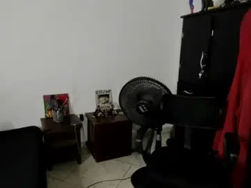Chaturbate Sex Chat of santiceballo