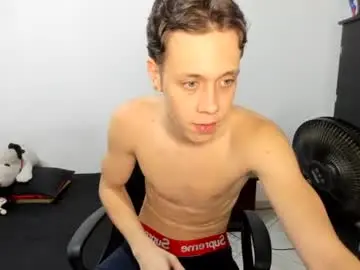 Chaturbate Nude Webcam of santiceballo