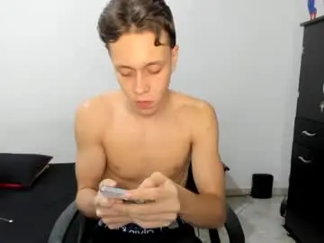 Chaturbate Free Live Porn of santiceballo