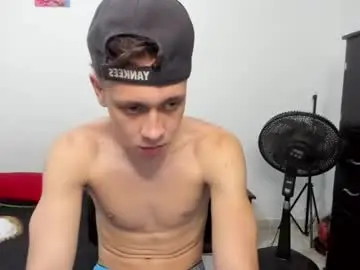 Chaturbate Free Porn Cam of santiceballo