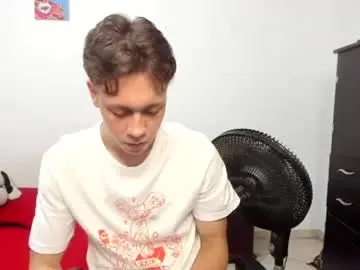 Chaturbate Live Sex Cam of santiceballo