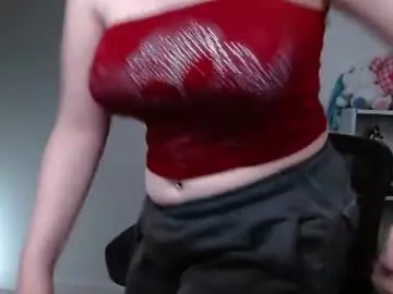 Chaturbate Live Sex Cam of krystalsyxx