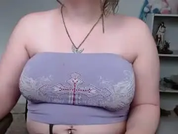 Chaturbate Free Porn Cam of krystalsyxx