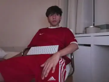 Chaturbate Best live sex cam show of troyeros