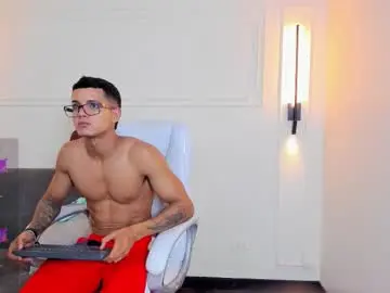 Chaturbate Adult Webcams of paradise_boy_s