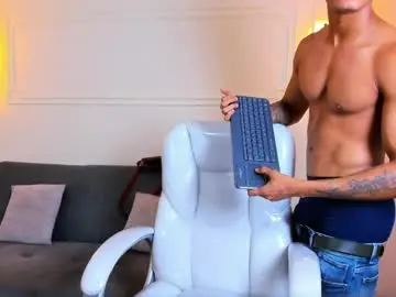 Chaturbate Live Sex of paradise_boy_s