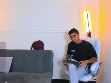 Chaturbate Live Sex of paradise_boy_s