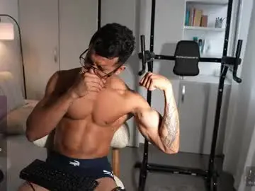 Chaturbate Adult Video Chat of paradise_boy_s