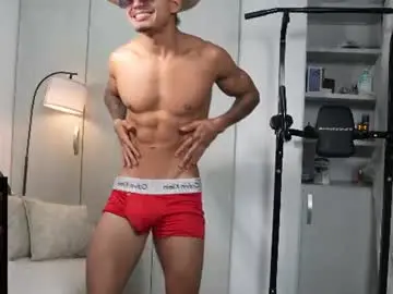 Chaturbate Free Porn Cam of paradise_boy_s