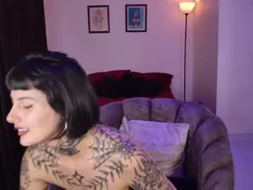 Chaturbate Nude Webcam of ameliestone1