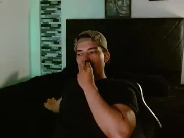 Chaturbate Adult Webcam of ian_davis