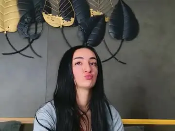 Chaturbate Live Sex Cam of lorawarnner