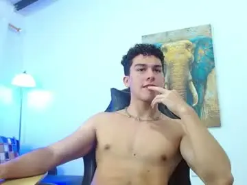 Chaturbate Adult Video Chat of ryan_cum18