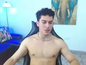 Chaturbate Private Sex Chat of ryan_cum18