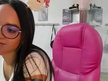 Chaturbate Nude Webcam of antonellakling_