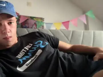 Chaturbate Live Porn of alexwos