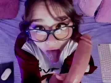 Chaturbate Live Sex of chaarlotte_1