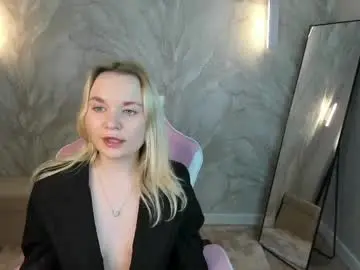 Chaturbate Best live sex cam show of sara_moorre