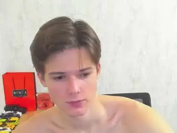 Chaturbate Free Porn Cam of timytwinkboy