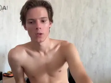 Chaturbate Nude Webcam of timytwinkboy