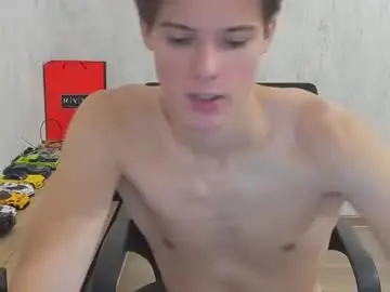 Chaturbate Free Live Porn of timytwinkboy