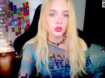 Chaturbate Live Sex Cam of yourfairyalice_