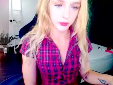 Chaturbate Live Sex of yourfairyalice_