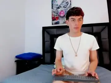 Chaturbate Free Live Porn of damian_white0