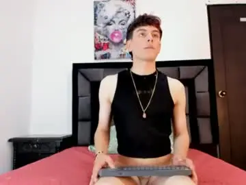 Chaturbate Watch Live Sex Cams of damian_white0