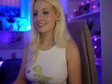 Chaturbate Adult Video Chat of lucy_cutie_
